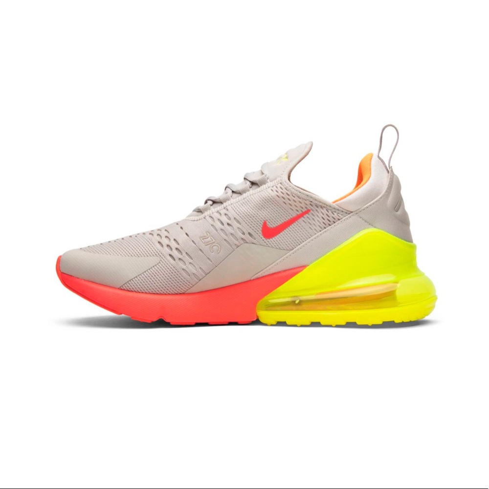 WOMEN'S NIKE AIR MAX 270